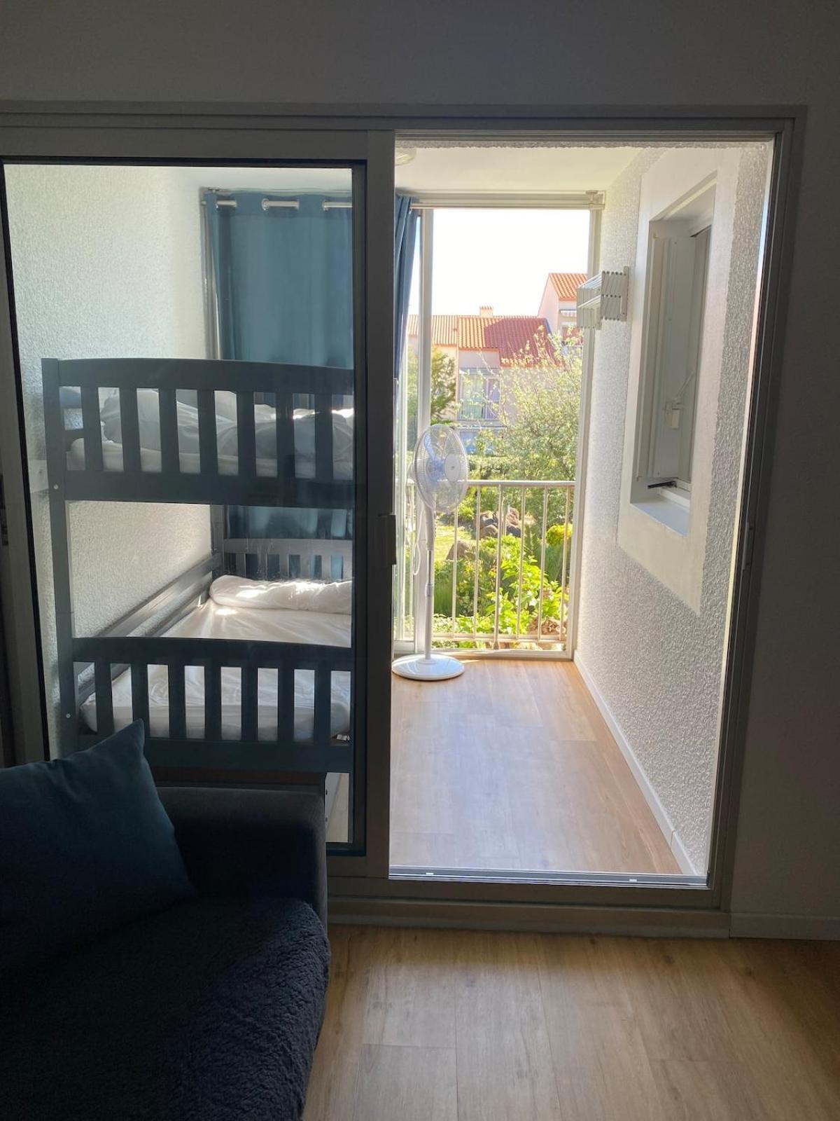 Appartement Neuf A 100m De La *